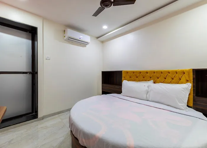 Hotel Samrat Palace Mumbai